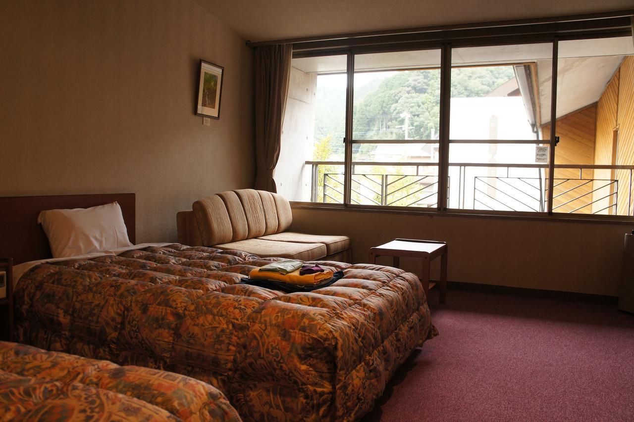 Kamiyama Onsen Hotel Shikinosato & Iyashinoyu Tokushima Exterior photo